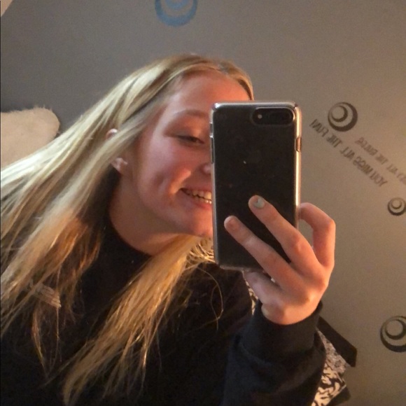 Meet your Posher, Payton - Picture 1 of 1